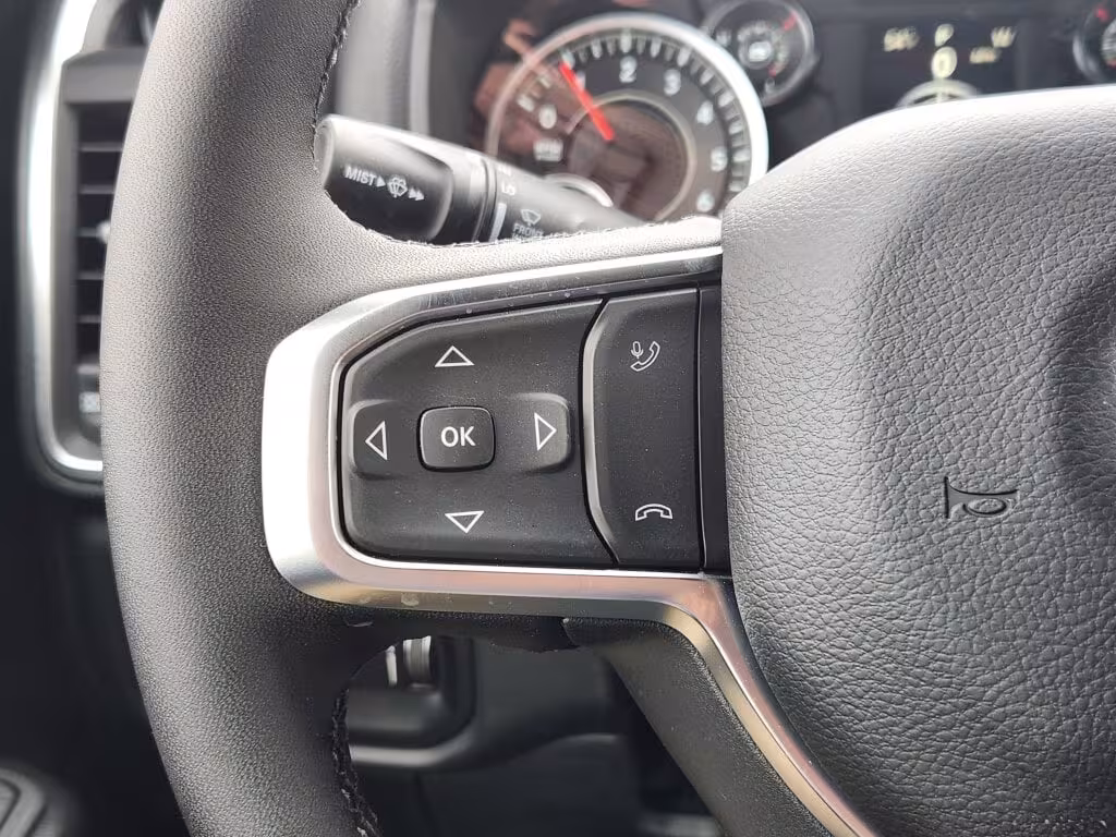 2025 Ram 1500 - 1C6SRFFP7SN685326 - Image #13